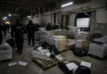 DIICOT a executat 79 de percheziții într-o rețea de contrabandă cu țigarete din Moldova și Ucraina DIICOT a executat 79 de percheziții într-o rețea de contrabandă cu țigarete din Moldova și Ucraina