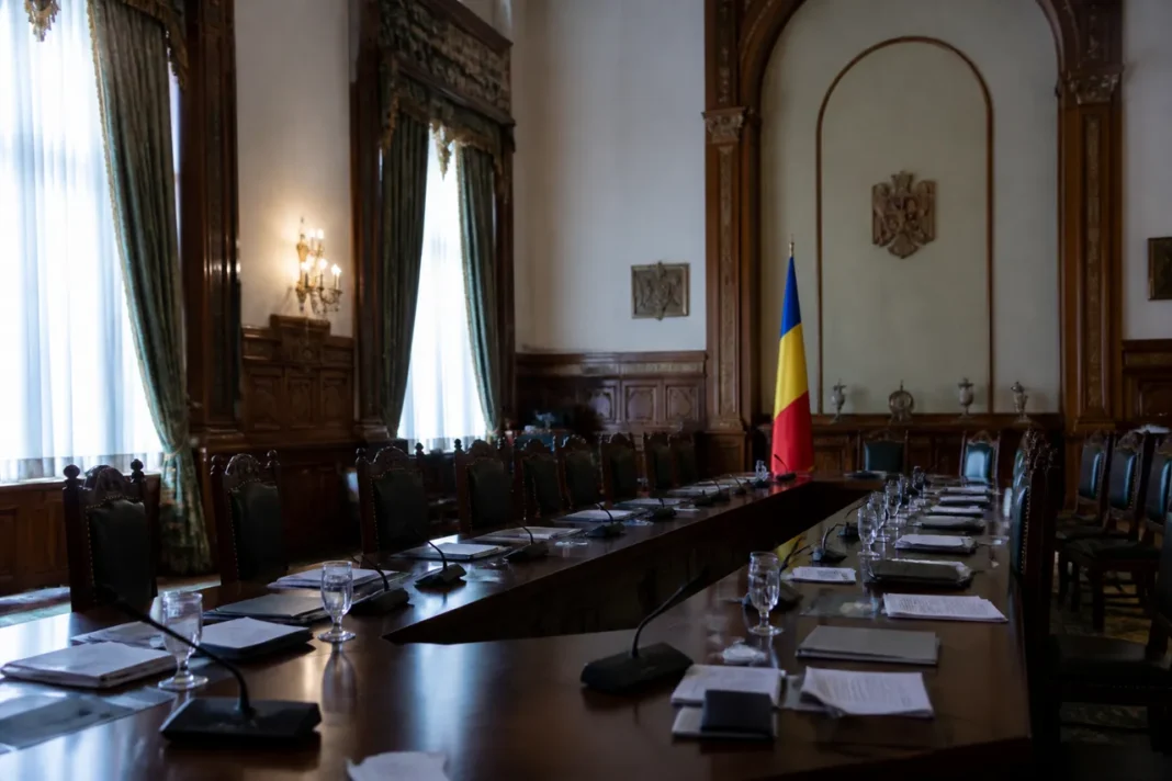 Sindicatele amenință cu greva generală dacă Legea Salarizării ignoră revendicările lor Sindicatele amenință cu greva generală dacă Legea Salarizării ignoră revendicările lor