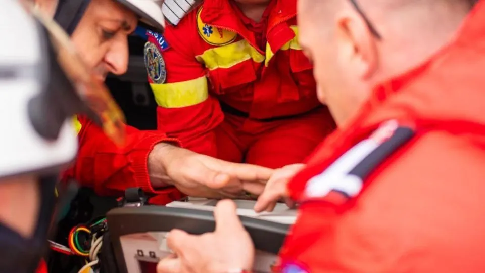 TELEORMAN: Incendiu în urma căruia o octogenară a ajuns la spital cu arsuri pe 40% din corp